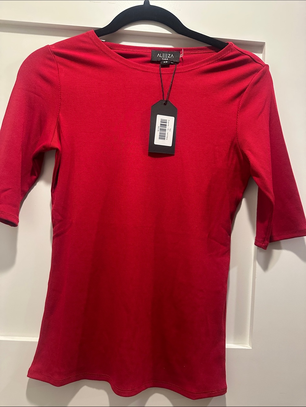Aleeza Paris Women's Red 3/4 Sleeve Ribbed Crewneck Tee